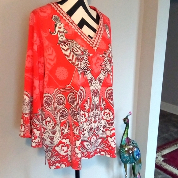 Bob Mackie XL Top - Picture 2 of 2